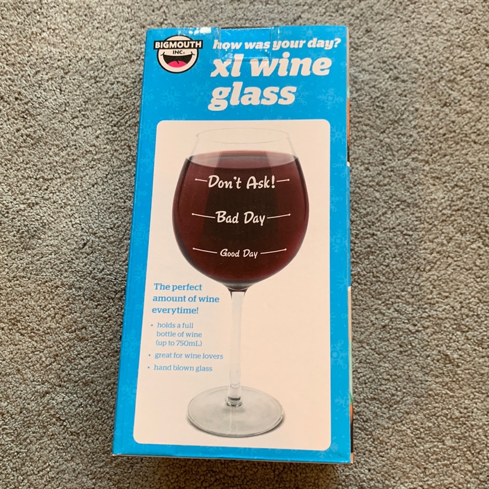 New in box - XL wine glass
